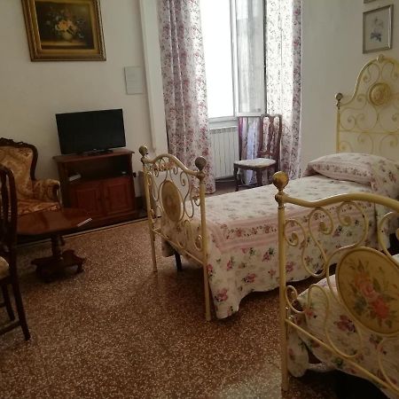 Tanina B & B 사사리 외부 사진