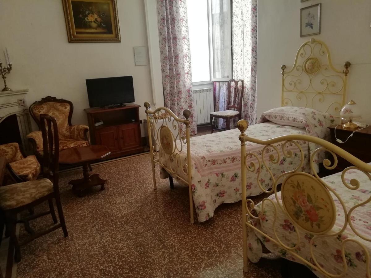 Tanina B & B 사사리 외부 사진